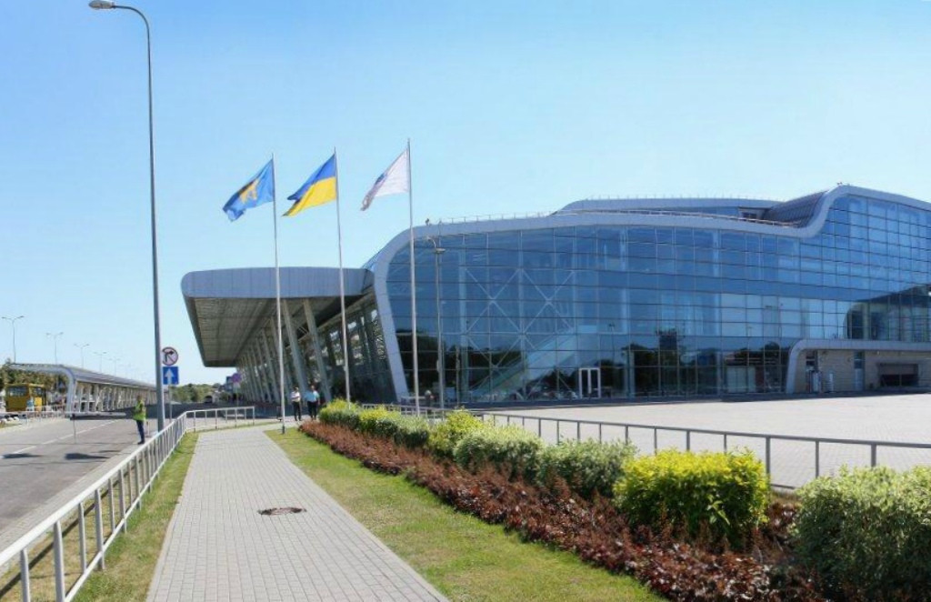 ОВА окреслила наступні кроки розвитку аеропорту "Львів" Обласна державна адміністрація визначила подальші етапи розвитку аеропорту "Львів". 1