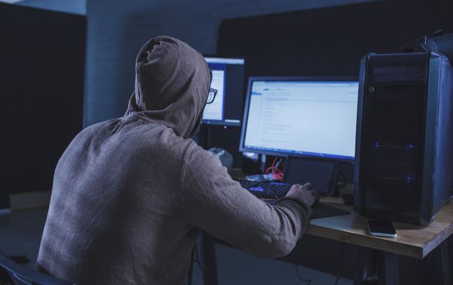 Під загрозою опинилися браузери Chrome, Edge, Opera та інші, що працюють на базі Chromium, через серйозну вразливість, виявлену компанією Google. 1