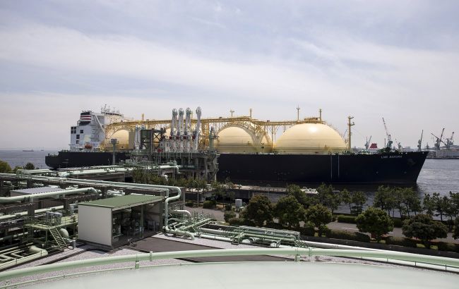 Постачання зрідженого природного газу з Катару почали відновлюватися після блокади Ормузу. Постачання зрідженого природного газу з Катару почали відновлюватися після блокади Ормузу. 1