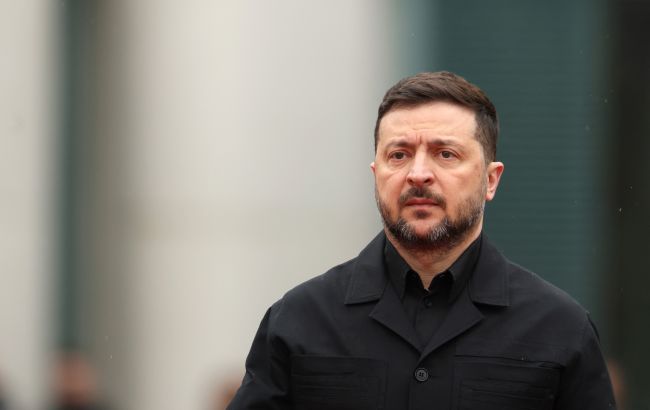 Президент України Володимир Зеленський виступив із заявою з нагоди Дня пам'яті та перемоги над нацизмом. Президент України Володимир Зеленський виступив із заявою з нагоди Дня пам'яті та перемоги над нацизмом. 1