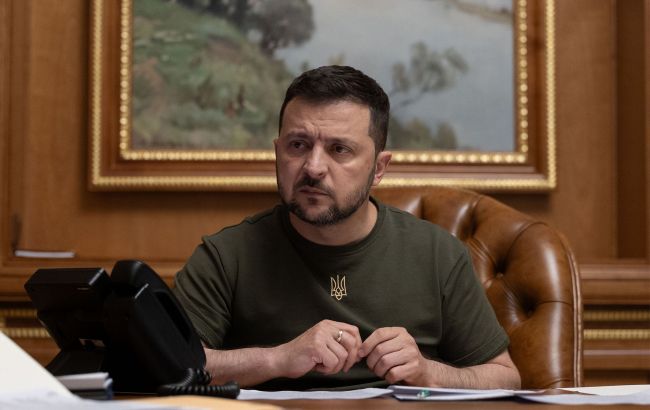 Президент Зеленський оголосив про законопроект щодо приватних військових компаній в Україні. Президент Зеленський оголосив про законопроект щодо приватних військових компаній в Україні. 1