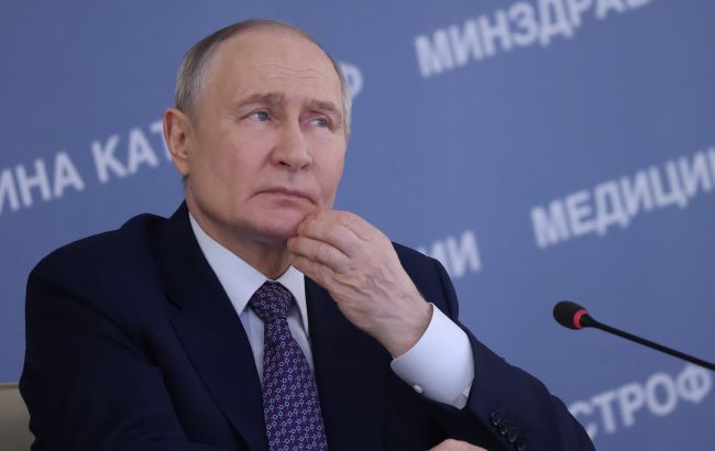 Путін застеріг Вірменію від українського сценарію у зв'язку з її прагненням до Європейського Союзу. Путін застеріг Вірменію від українського сценарію у зв'язку з її прагненням до Європейського Союзу. 1
