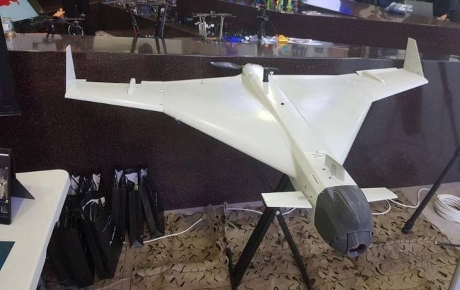 Російський дрон "Клин" з штучним інтелектом - які деталі використовуються в його конструкції, фото. Російський дрон "Клин" з штучним інтелектом - які деталі використовуються в його конструкції, фото. 1