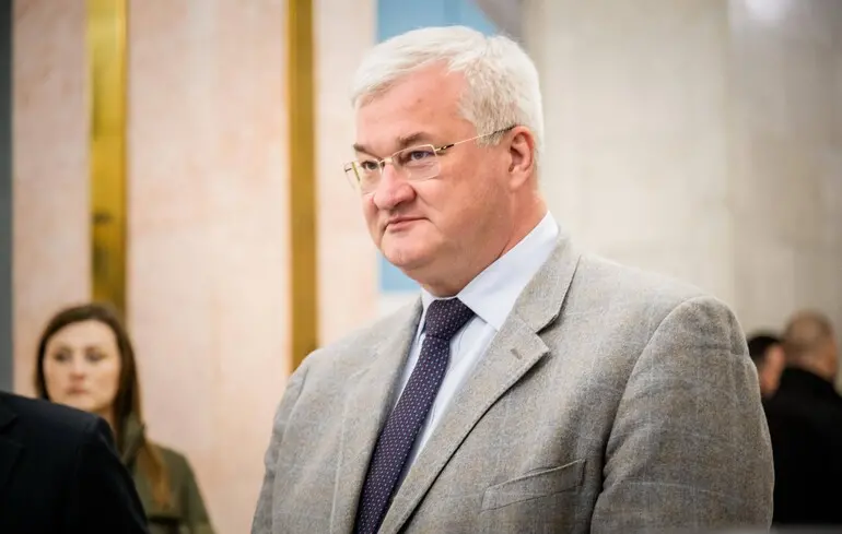 Сибіга планує поїздку до Японії та зустріч президента Зеленського з Такаїчі під час саміту G7. Сибіга планує поїздку до Японії та зустріч президента Зеленського з Такаїчі під час саміту G7. 1