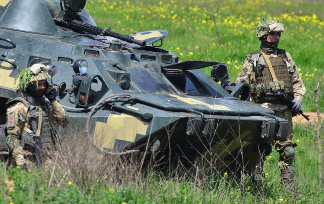Ситуація на Волчанському напрямку - військовослужбовці Національної гвардії знищили ворожі позиції. Ситуація на Волчанському напрямку - військовослужбовці Національної гвардії знищили ворожі позиції. 1