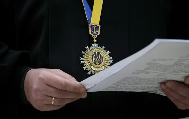 Справа "Династія" - ВАКС обрав запобіжний захід ще для чотирьох підозрюваних. 1