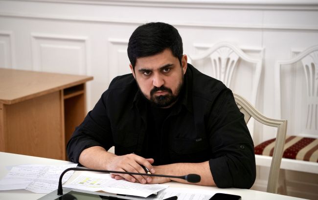 Тимур Ткаченко звільняється з Київської міської державної адміністрації чи ні - що відомо, усі подробиці скандалу. Тимур Ткаченко звільняється з Київської міської державної адміністрації чи ні - що відомо, усі подробиці скандалу. 1
