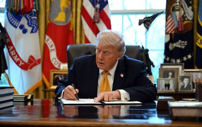 Трамп підписав указ про запровадження санкцій щодо Куби. Трамп підписав указ про запровадження санкцій щодо Куби. 1