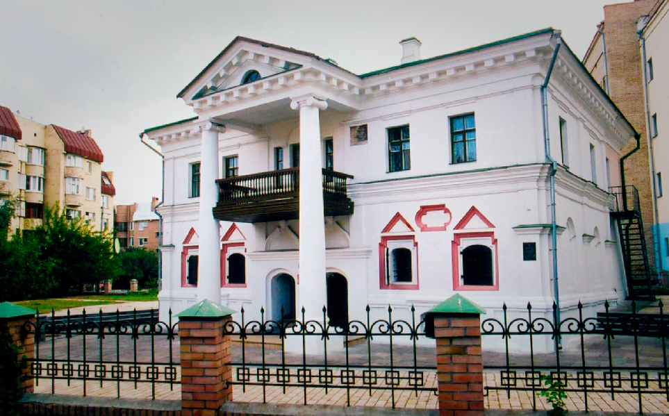 У Києві розташовано кілька пам'ятників, присвячених козацькій тематиці. Де можна знайти історичні місця? 5