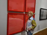 У Києві, в Картинній галереї, відбулася виставка під назвою "Твоє світло", що представляє роботи трьох художниць. 39