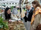 У Києві впродовж вихідних пройшов Ярмарок народного мистецтва, який відбувся в Музеї Гончара. 38