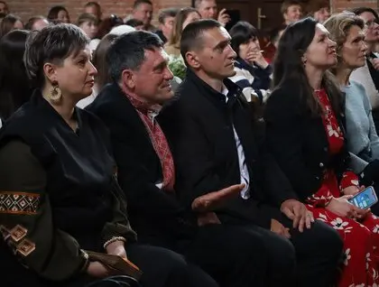 У Коломиї відбулася церемонія нагородження премії братів Ганущаків, під час якої 45 молодих музикантів отримали визнання. 8