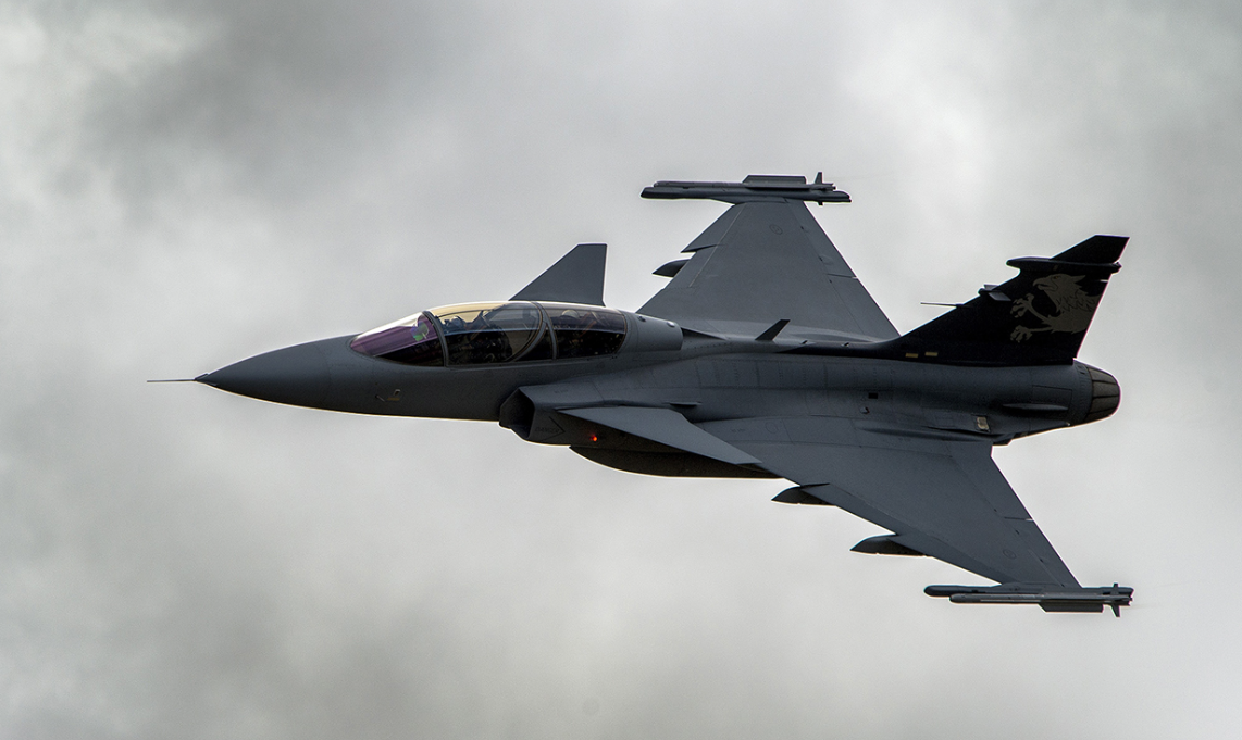 Україна отримає літаки Gripen вже цієї зими. Україна отримає літаки Gripen вже цієї зими. 3