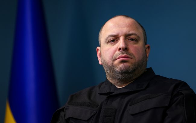 Умеров прибув до Майамі для зустрічей з представниками Сполучених Штатів. Умеров прибув до Майамі для зустрічей з представниками Сполучених Штатів. 1