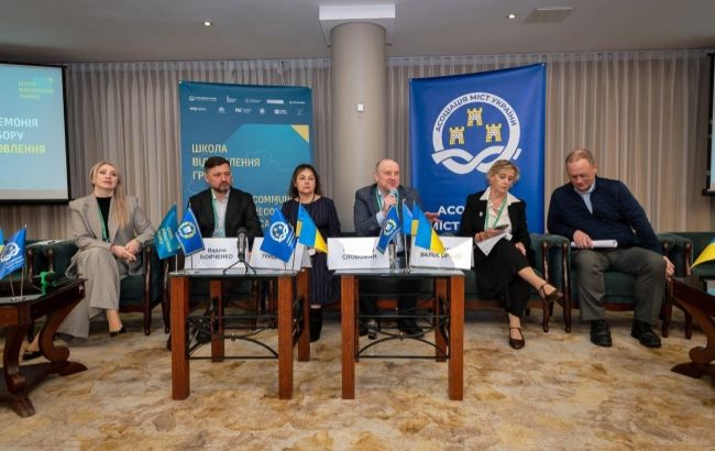 Відновлення України - Метинвест Політехніка готує керівників. Відновлення України - Метинвест Політехніка готує керівників. 1