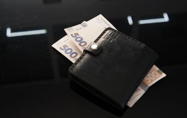 Виплати до Дня Незалежності - Кабінет Міністрів затвердив категорії та розміри. 1
