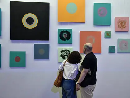 Виставка Disco Art у Національному художньому музеї України представила поєднання живопису та музики - фото. 27