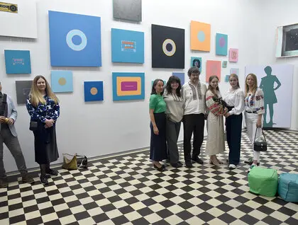 Виставка Disco Art у Національному художньому музеї України представила поєднання живопису та музики - фото. 37