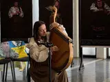 Виставка на Золотих воротах - у метро відкрили фотопроєкт Горизонти надії про родини захисників - фото 6