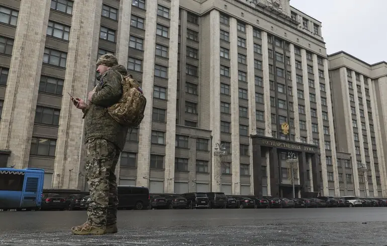Єдина Росія готує масовий прихід військових у Держдуму Єдина Росія готує масовий прихід військових у Держдуму 1