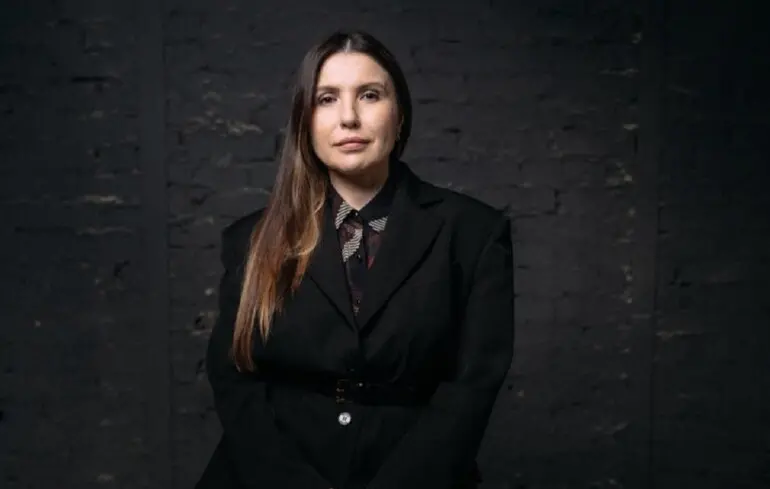 За Єрмака вносять заставу - фінансову допомогу надасть член наглядових рад Ощадбанку та Укрнафти Тапанов. 1