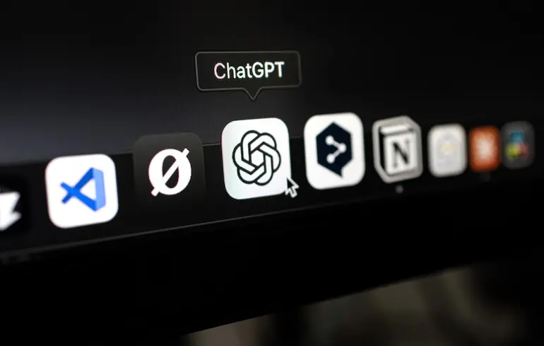 Запобігання самоушкодженню в ChatGPT: OpenAI впроваджує Trusted Contact після серії судових позовів. Запобігання самоушкодженню в ChatGPT: OpenAI впроваджує Trusted Contact після серії судових позовів. 1