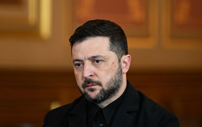 Зеленський прагне відновити формат Е3 для проведення мирних переговорів. 1