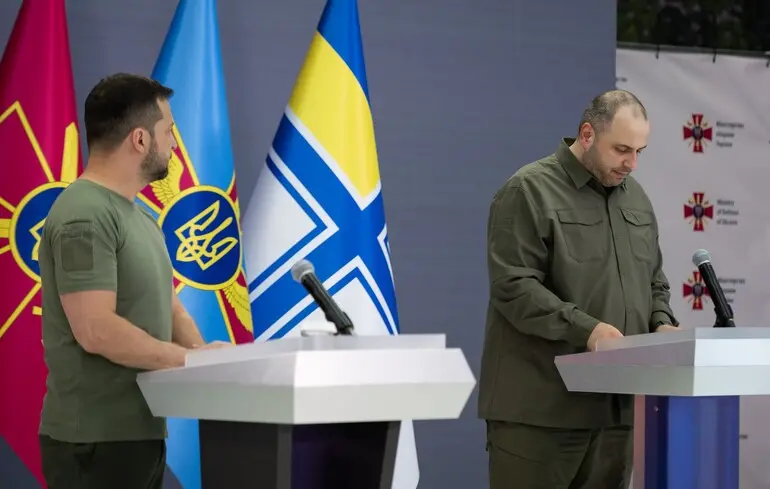 Зеленський прокоментував переговори Умєрова у США, які відбудуться 7 травня, зазначивши, про що саме він планує обговорити з американською стороною. Зеленський прокоментував переговори Умєрова у США, які відбудуться 7 травня, зазначивши, про що саме він планує обговорити з американською стороною. 1