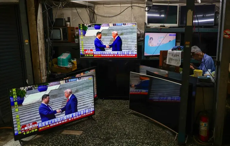 Зустріч між Дональдом Трампом та Сі Цзіньпіном закінчилася суперечкою, що виникла через питання, пов'язані з Японією. 1