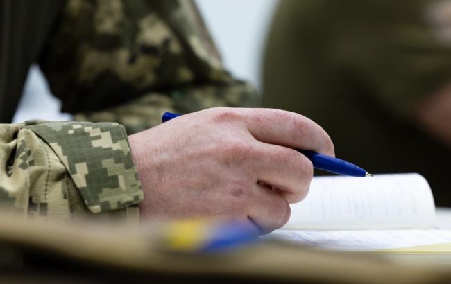 Документи, необхідні після отримання поранення для військово-лікарської комісії та виплат військовослужбовцям - перелік довідок та вимоги Міністерства оборони України. 1