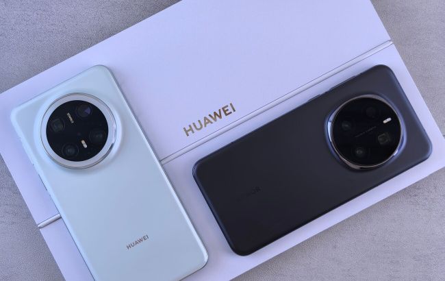 Huawei розробляє унікальний смартфон, екран якого складається втричі. 1