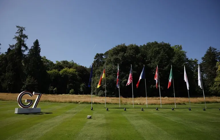 Лідери країн G7 оприлюднили спільну декларацію, в якій висловили свої позиції щодо України. 1