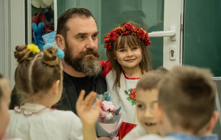 Лісовий не планує залишати свою посаду – ініціатором його звільнення виступив Арахамія, тоді як Зеленський виступає проти цього рішення. Деталі – новини України. 1