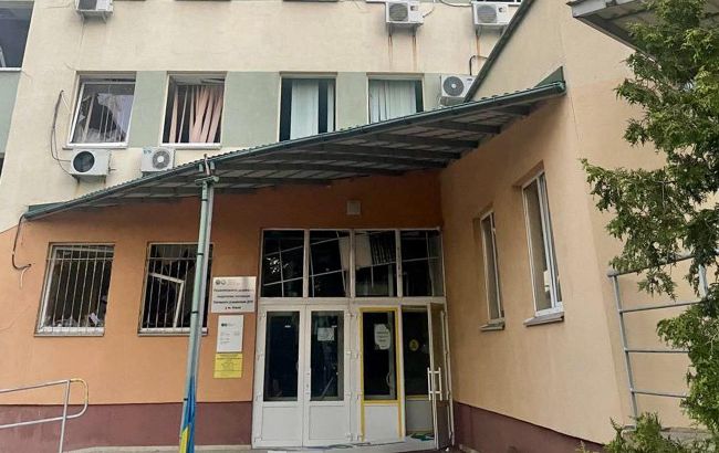Обстріл Києва 2 червня завдав шкоди будівлі податкової служби – які наслідки, фото. 1