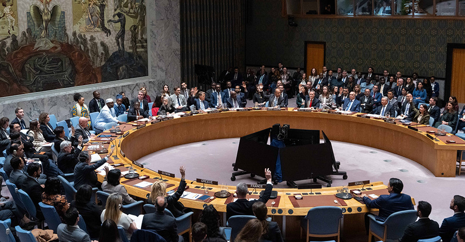Організація Об'єднаних Націй може опинитися на межі банкрутства через невиплату внесків з боку двох держав. 1