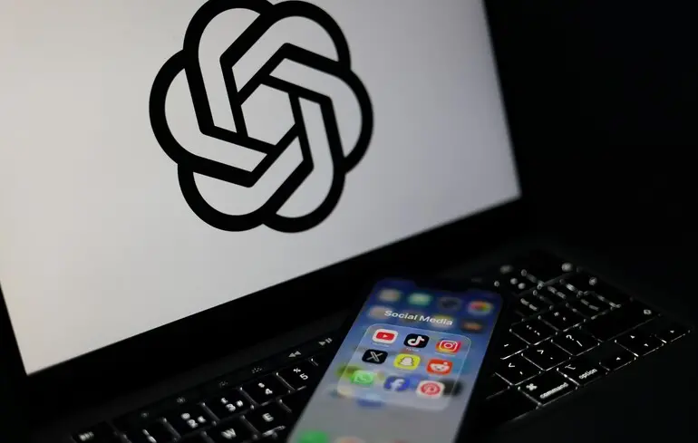 OpenAI виявила китайську кампанію впливу, яка націлена на підрив ШІ-інфраструктури Сполучених Штатів у рамках технологічної гонки. 1