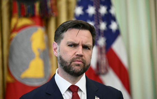 Переговори між США та Іраном, що відбулися 21 червня, принесли перші позитивні результати, повідомив Венс. 1