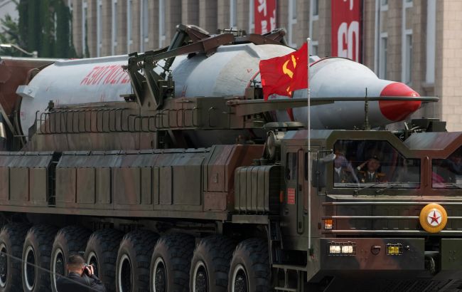 Північна Корея оголосила, що не має наміру відмовлятися від ядерної зброї. 1