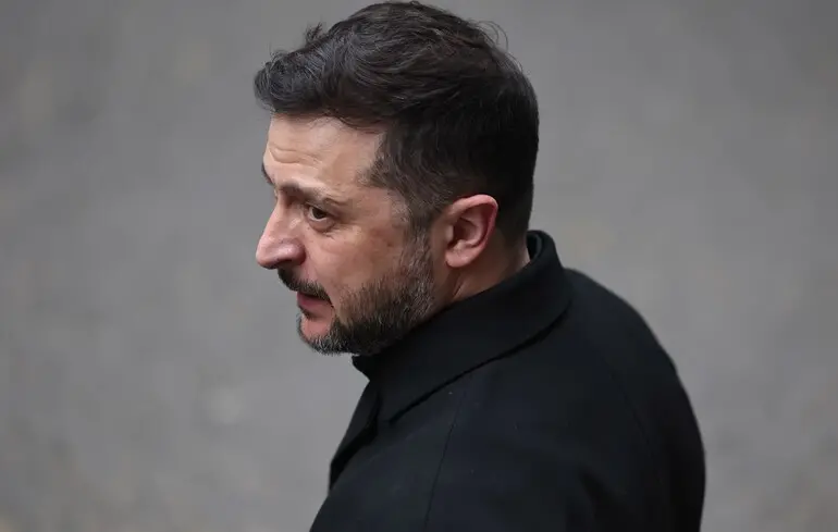 Президент України Володимир Зеленський повідомив, що він готовий провести зустріч з Володимиром Путіним у Франції в рамках переговорів з Російською Федерацією. 1