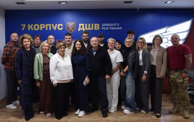 У Дніпрі відкрили Хаб Марун. Що відомо про цей захід, дивіться у фотографіях. 1