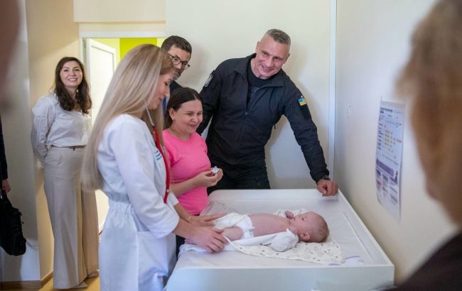 У Києві відкрили новий простір для турботи - зображення оновленої амбулаторії. 1
