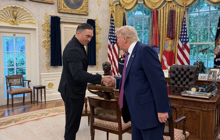 Усик та Трамп провели зустріч у Білому домі - які деталі відомі та чому це має значення. 1