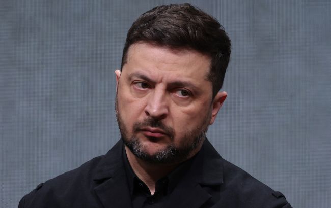 Зеленський надав Лукашенку тиждень для виведення військової техніки з прикордонної зони. 1