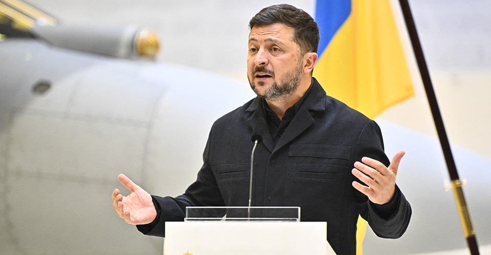 Зеленський висловив пропозицію щодо використання коштів Абрамовича для зміцнення української системи протиповітряної оборони. 1