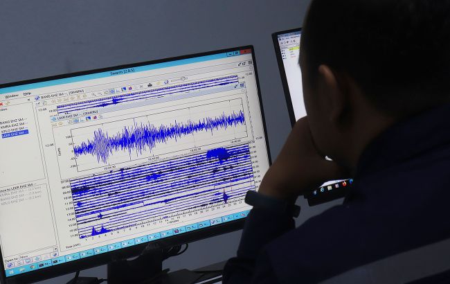 Землетрус в Україні стався 3 червня 2026 року, епіцентр розташовувався в Івано-Франківській області. Карта. 1