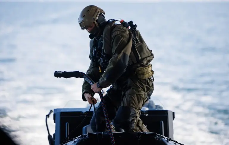 Новий розрив кабелів у Балтійському морі - в операції НАТО беруть участь морпіхи США 1