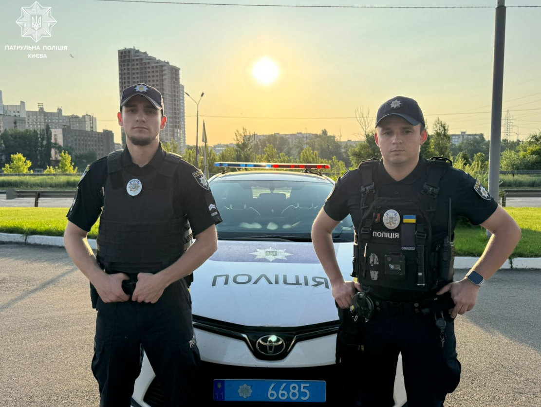 Поліція Києва врятувала жінку на Оболоні від суїциду - що відомо, відео 2