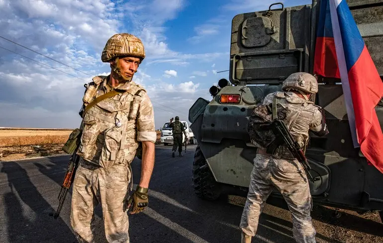 Війна у Сирії ‒ у ГУР розповіли, як РФ вивозить війська і техніку ‒ новини Сирія 1